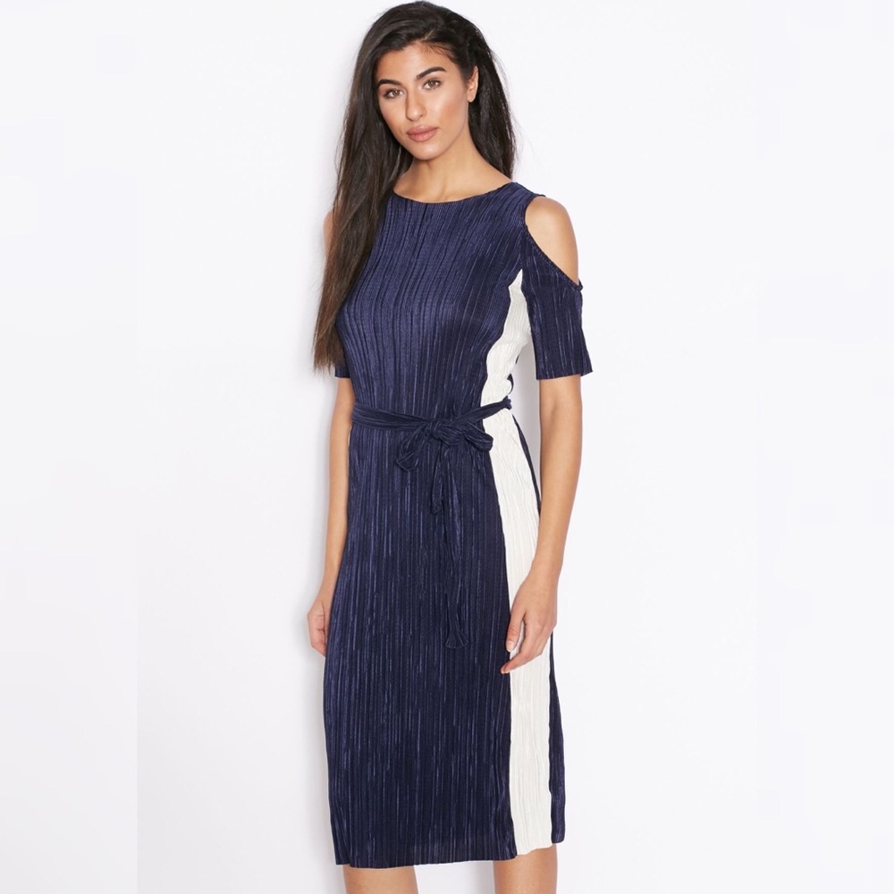 Topshop NEW Ruffle Cold Shoulder Raw Hem Dress Micro Pleated Stretch Below Knee